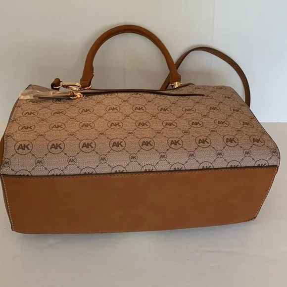 ANNE KLEIN. NWT. New Anne Klein logo design w/a varsity stripe down its … - Picture 6 of 12